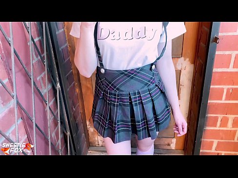 ❤️ Schoolgirl nyedot kontol nya deeply jeung fucks tinimbang kelas. ❤️ porno keras di urang