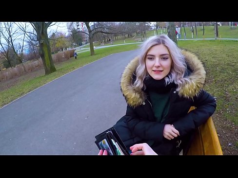 ❤️ Swallows cum panas muhrim pikeun duit - blowjob di taman ku Eva Elfie ❤️ porno keras di urang